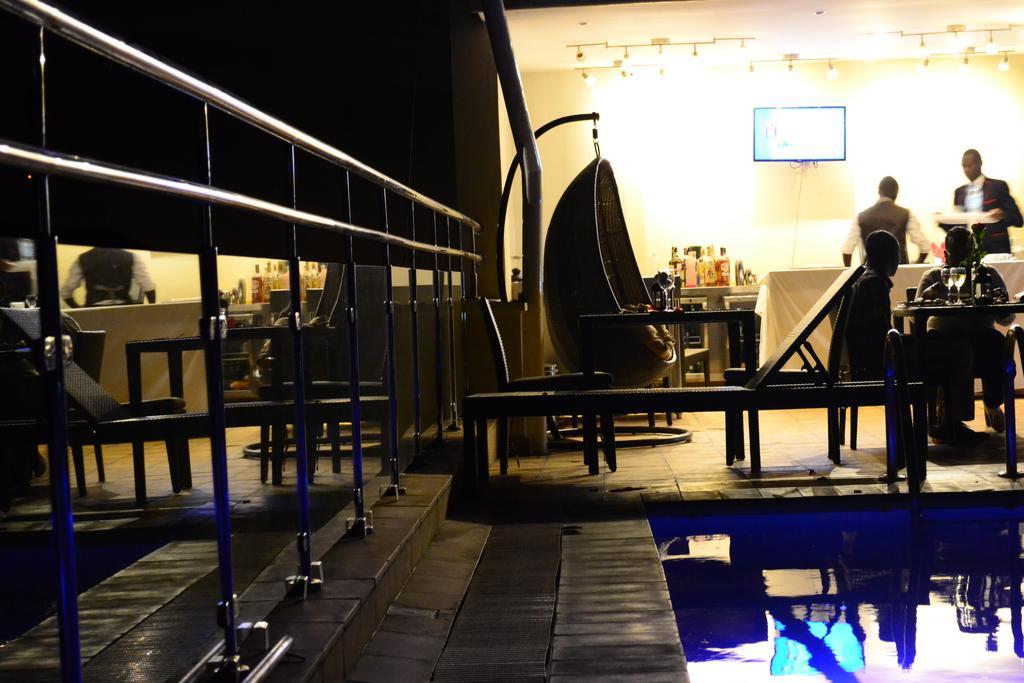 Eddy Suites, Emeli Hotel Nairobi Bagian luar foto