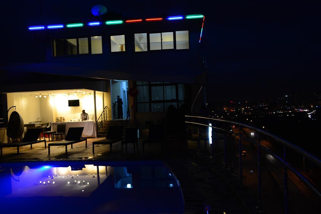 Eddy Suites, Emeli Hotel Nairobi Bagian luar foto