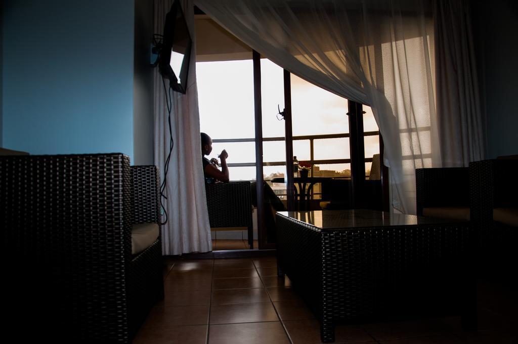 Eddy Suites, Emeli Hotel Nairobi Bagian luar foto