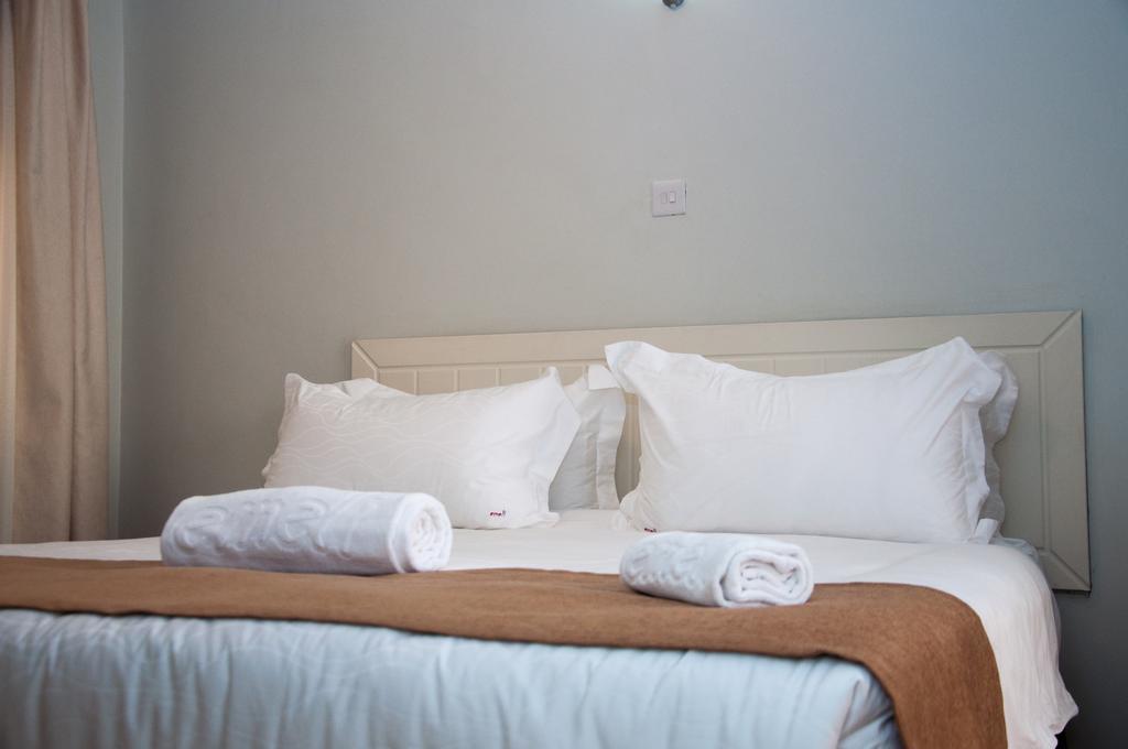 Eddy Suites, Emeli Hotel Nairobi Ruang foto