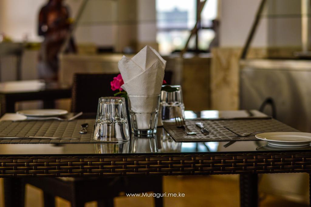 Eddy Suites, Emeli Hotel Nairobi Bagian luar foto